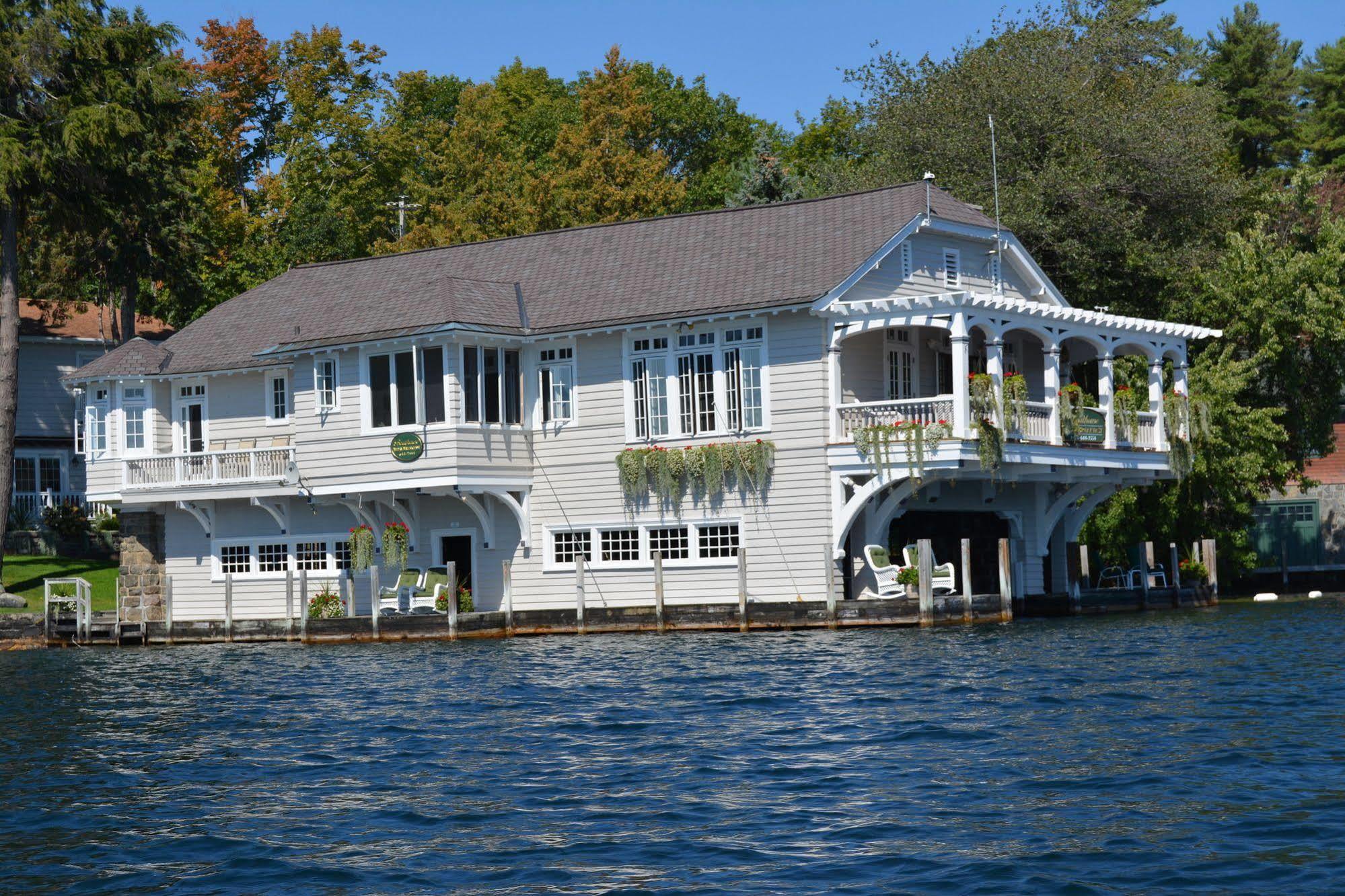 Lake George Boathouse Waterfront Lodging Bolton Landing Buitenkant foto