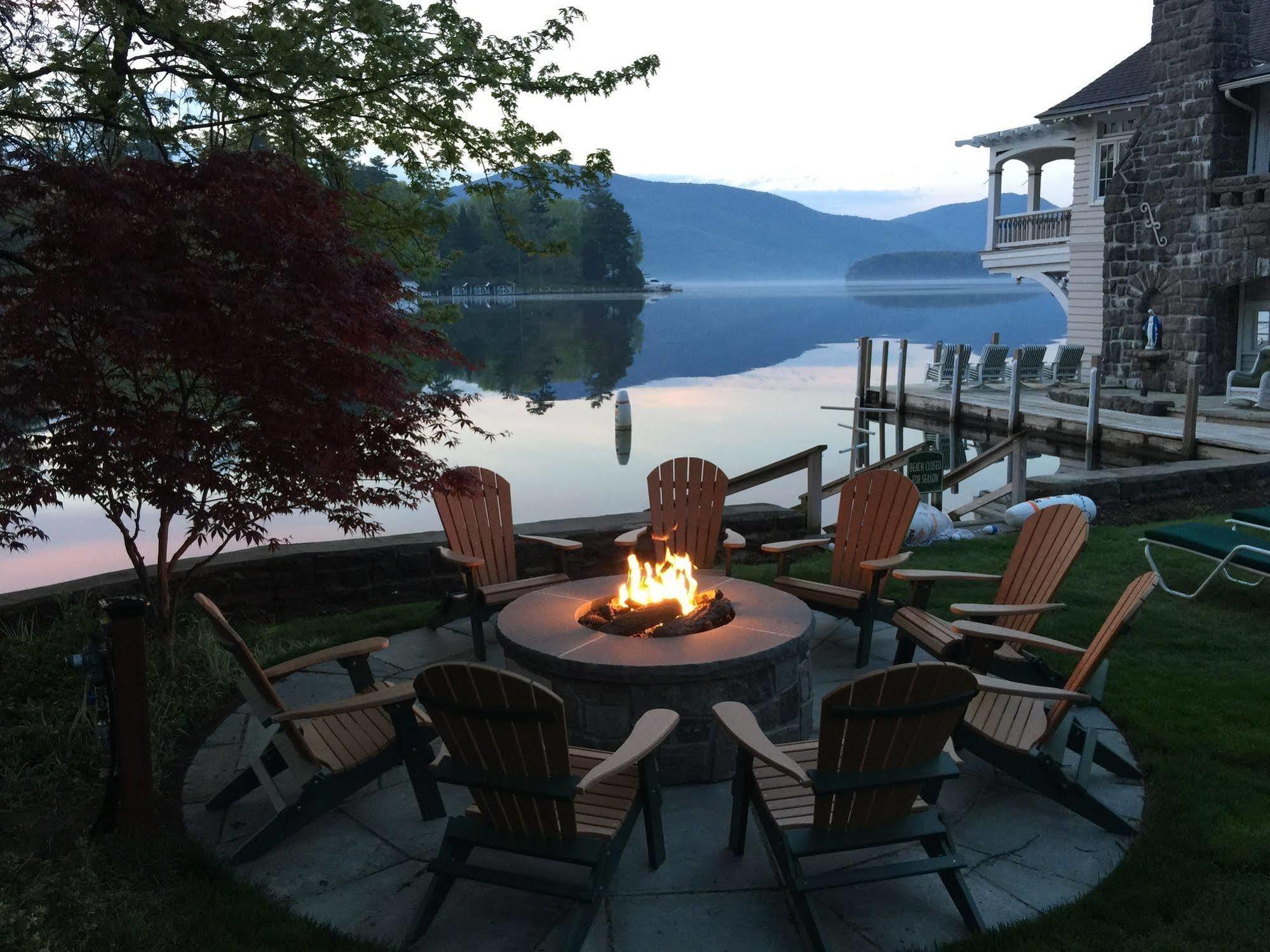 Lake George Boathouse Waterfront Lodging Bolton Landing Buitenkant foto